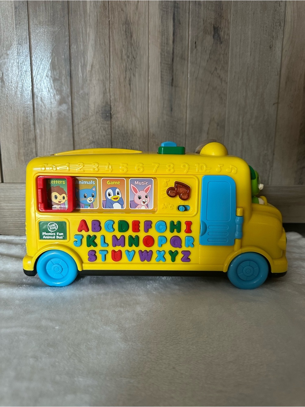 LeapFrog Phonics Fun Animal Bus Musical Toy Letters Animals Game Music